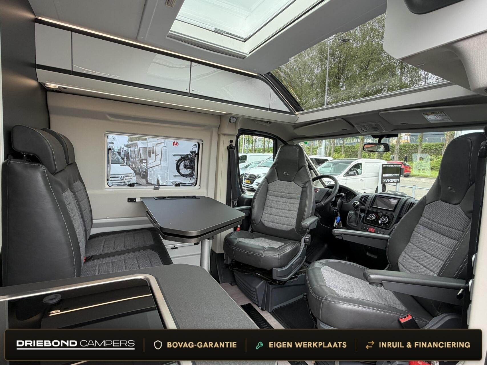 Adria Twin Supreme 640 SGX 9T-Automaat Skyroof Luifel 4896KM, Caravans en Kamperen, Campers, Automaat, Buscamper of Camperbus