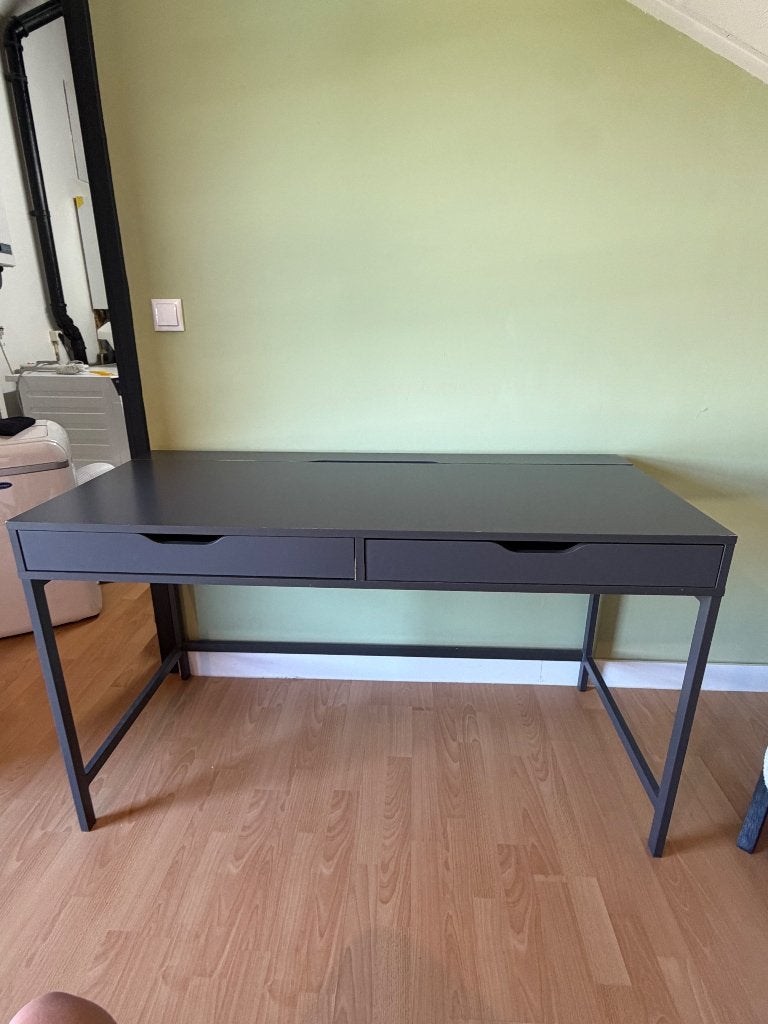 Bureau  IKEA ALEX, Ophalen, Gebruikt, 132 cm, IKEA