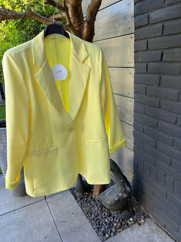 Colbert La Bella Moda Milano Geel - Nieuw met prijskaartje, Maat 38/40 (M), Geel, Nieuw, Ophalen of Verzenden