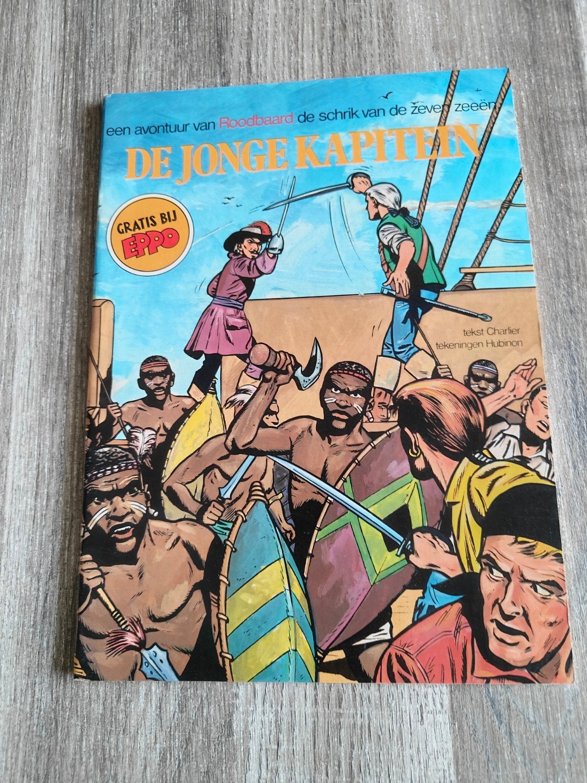 De Jonge Kapitein - Een avontuur van Roodbaard, Gelezen, Eén stripboek, Ophalen of Verzenden, Charlier, Hubinon