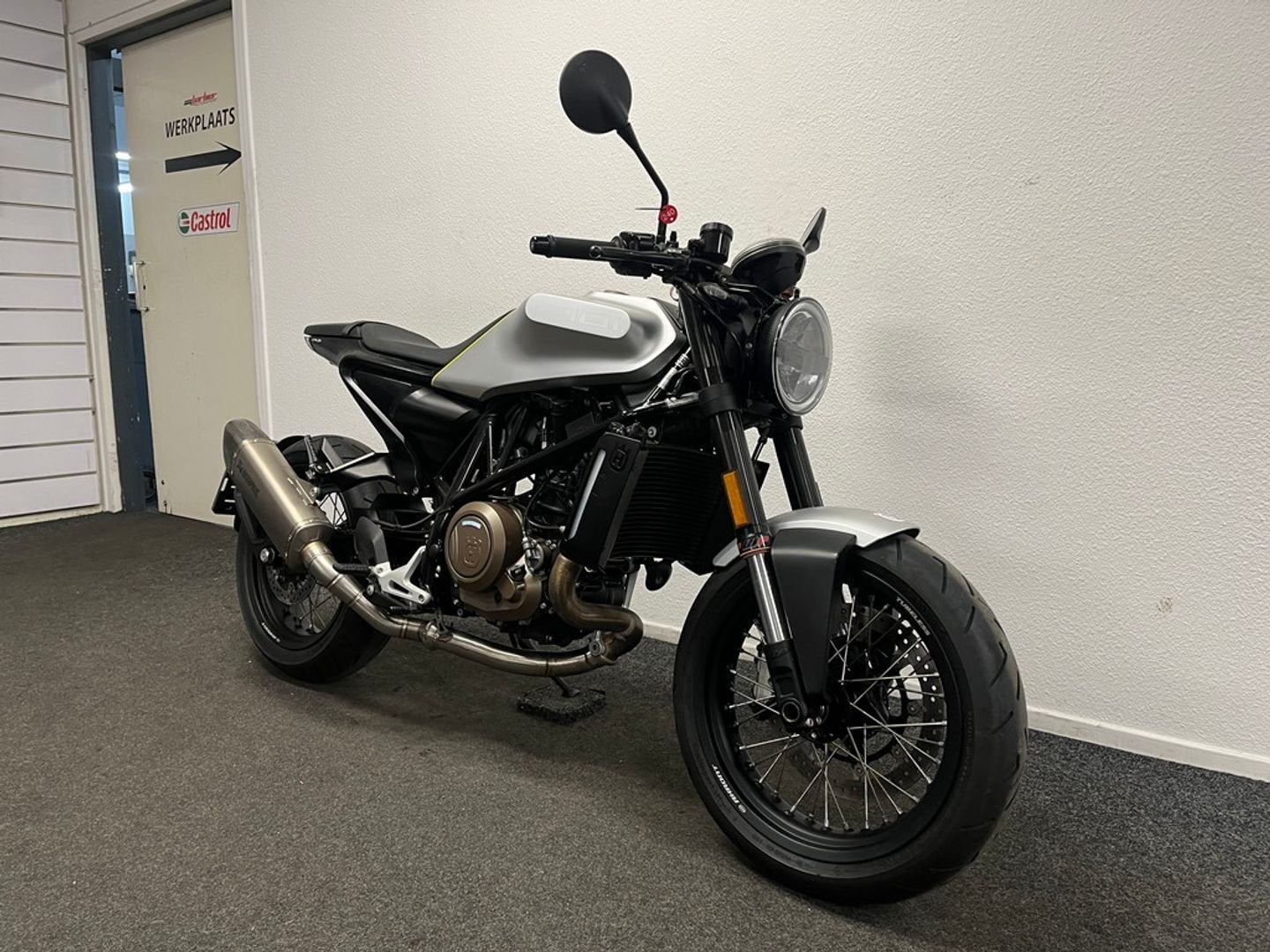 ⭐️⭐Husqvarna VITPILEN 701 ABS VITPILEN701 ⭐️⭐, Motorrijbewijs A, Bedrijf, Onbekend, 701 cc