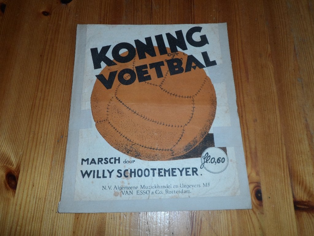 Koning voetbal - willy schootemeyer, Muziek en Instrumenten, Gebruikt, Ophalen of Verzenden, Artiest of Componist, Piano