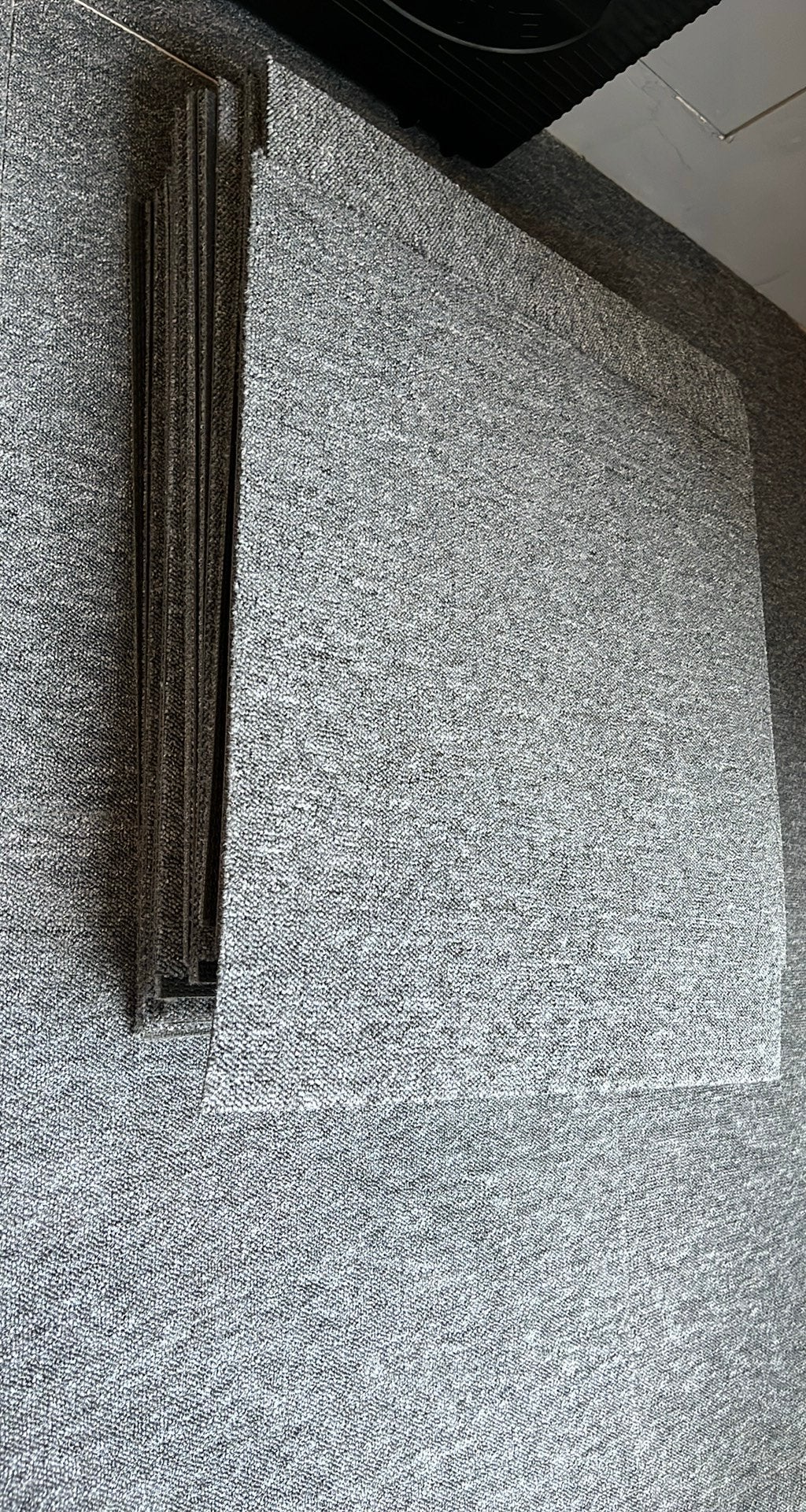 Grijze Tapijttegel 27 vloertegels/Nieuw, Ophalen, Keramiek, Nieuw, Minder dan 5 m²