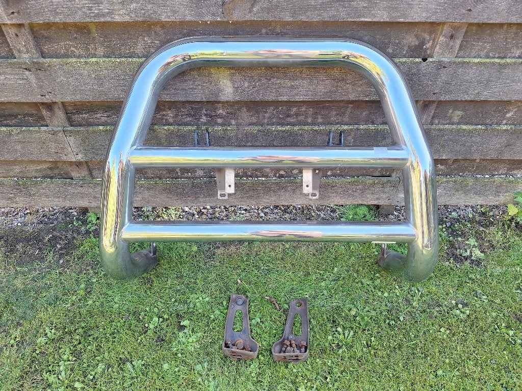 Nissan Patrol GR Y61 Safari bullbar Pushbar, Ophalen