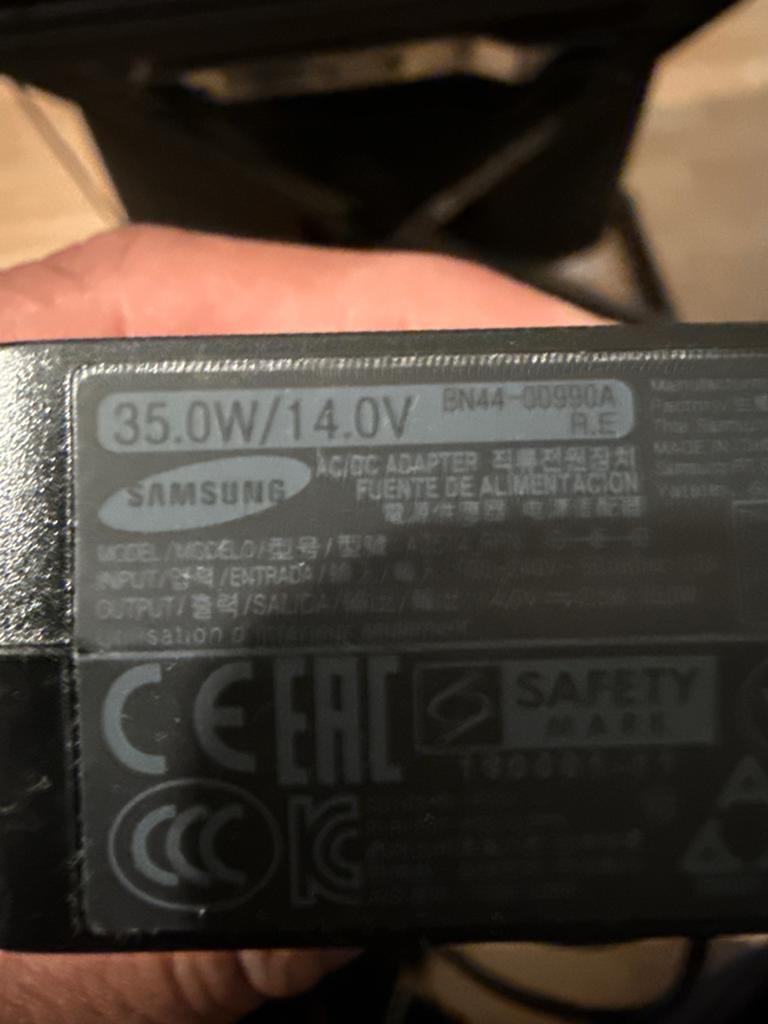 Samsung Monitor Voeding Adapter 35W 14V BN44-00990A, Computers en Software, Monitoren, Ophalen, Zo goed als nieuw