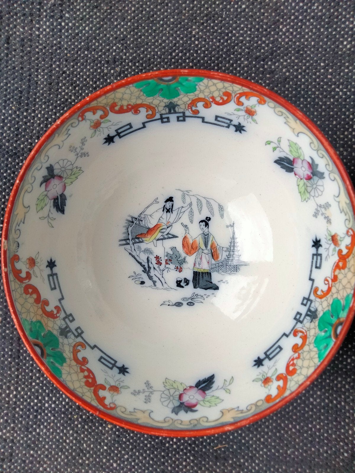 Antieke Petrus Regout Timor Kom, Oosterse Decoratie, Antiek en Kunst, Antiek | Porselein, Ophalen of Verzenden