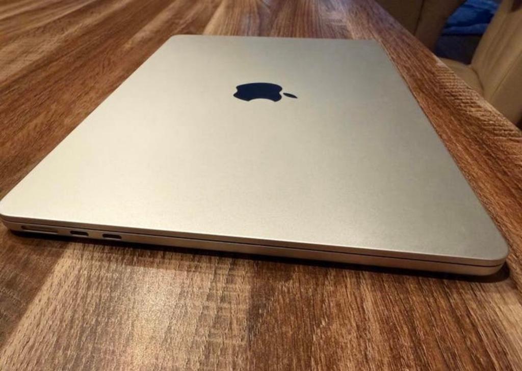 MacBook Air M2 2022 - 512GB-Starlight zo goed als nieuw, Computers en Software, Apple Macbooks, Qwerty, 8 GB, 13 inch, 512 GB