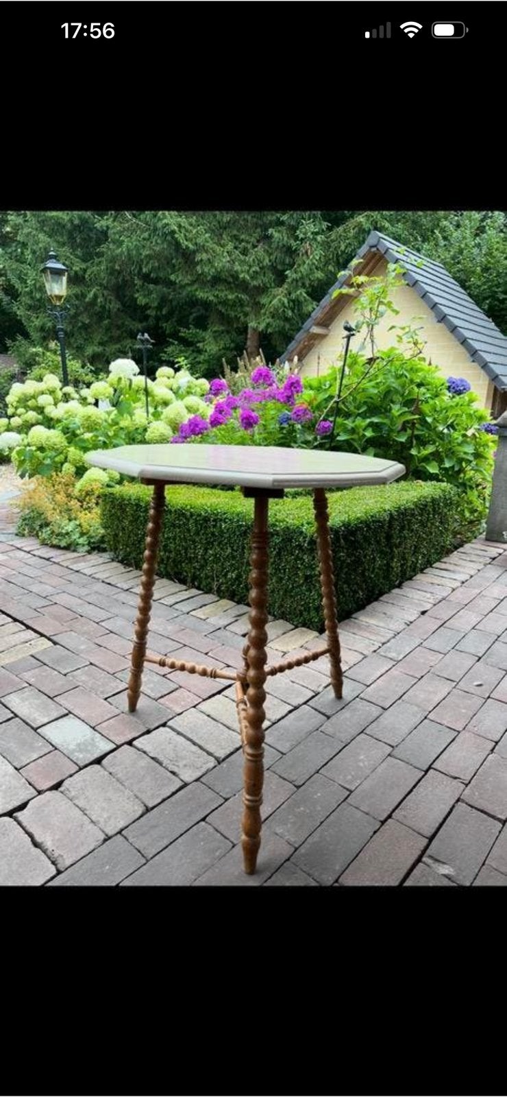 Oud eiken tafeltje met licht geverfd blad., Ophalen, Zo goed als nieuw