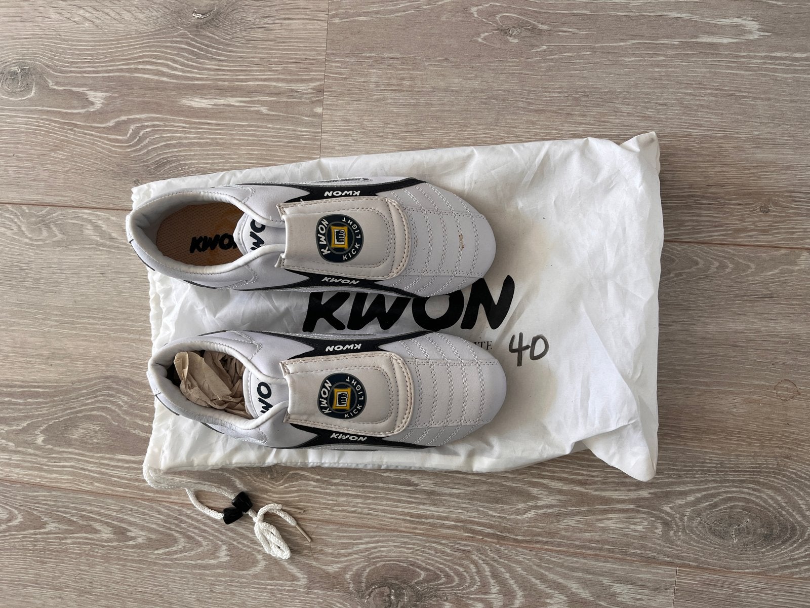 KWON Taekwondo schoenen - Maat 40, Ophalen, Nieuw, Taekwondo, Vechtsportschoenen