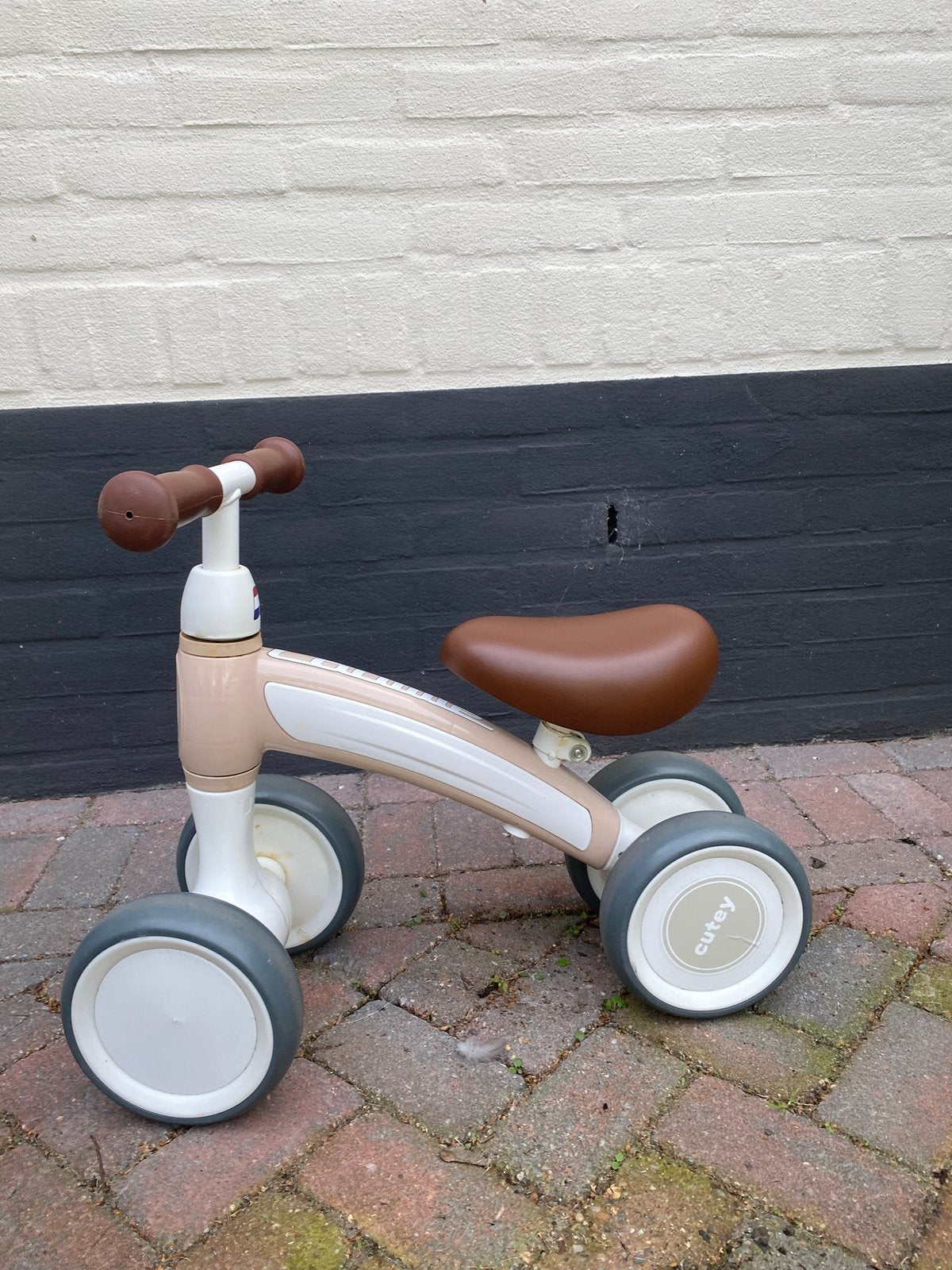Cutey loopfiets, Fietsen en Brommers, Ophalen, Gebruikt