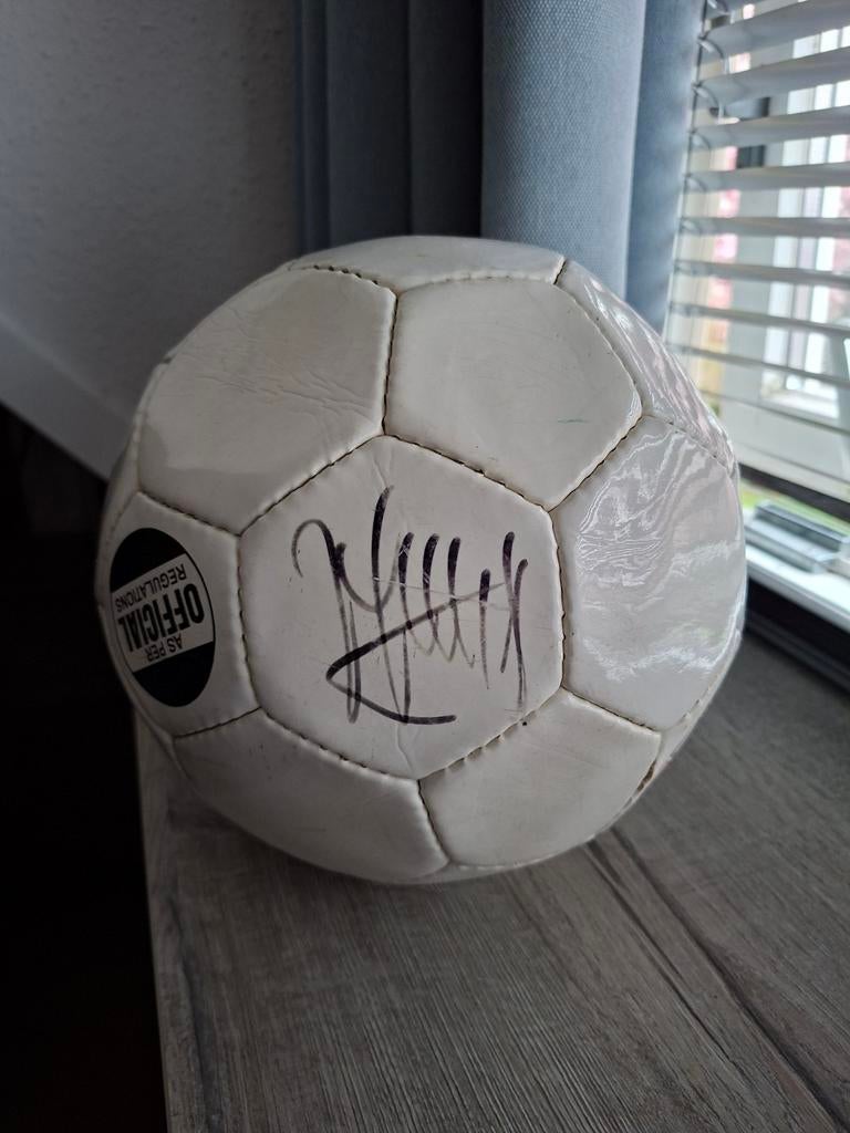 Gesigneerde bal Johan Cruyff, Maat XL, Ophalen of Verzenden, Bal