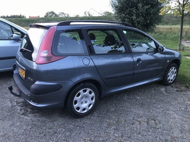 Foto 2 van Peugeot 206 SW 1.4 Station 2e Eigenaar | 117.000 km met NAP