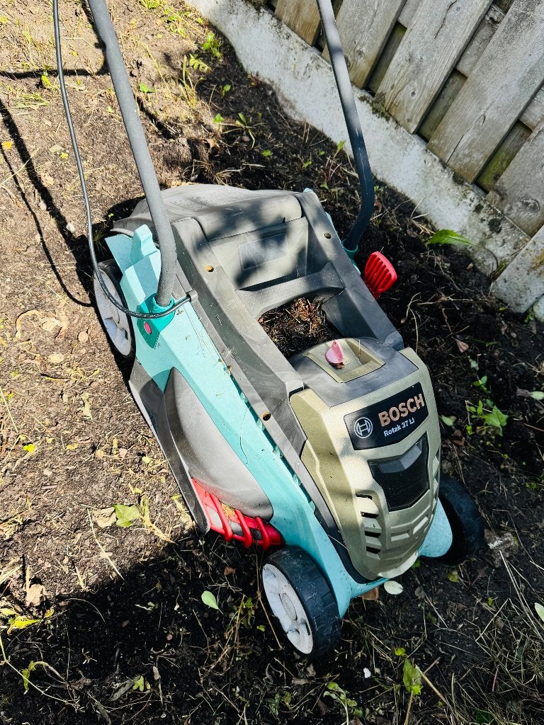 Bosch Rotak 37 LI cordless lawn mower, Tuin en Terras, Ophalen, Gebruikt, 50 cm of meer, Bosch