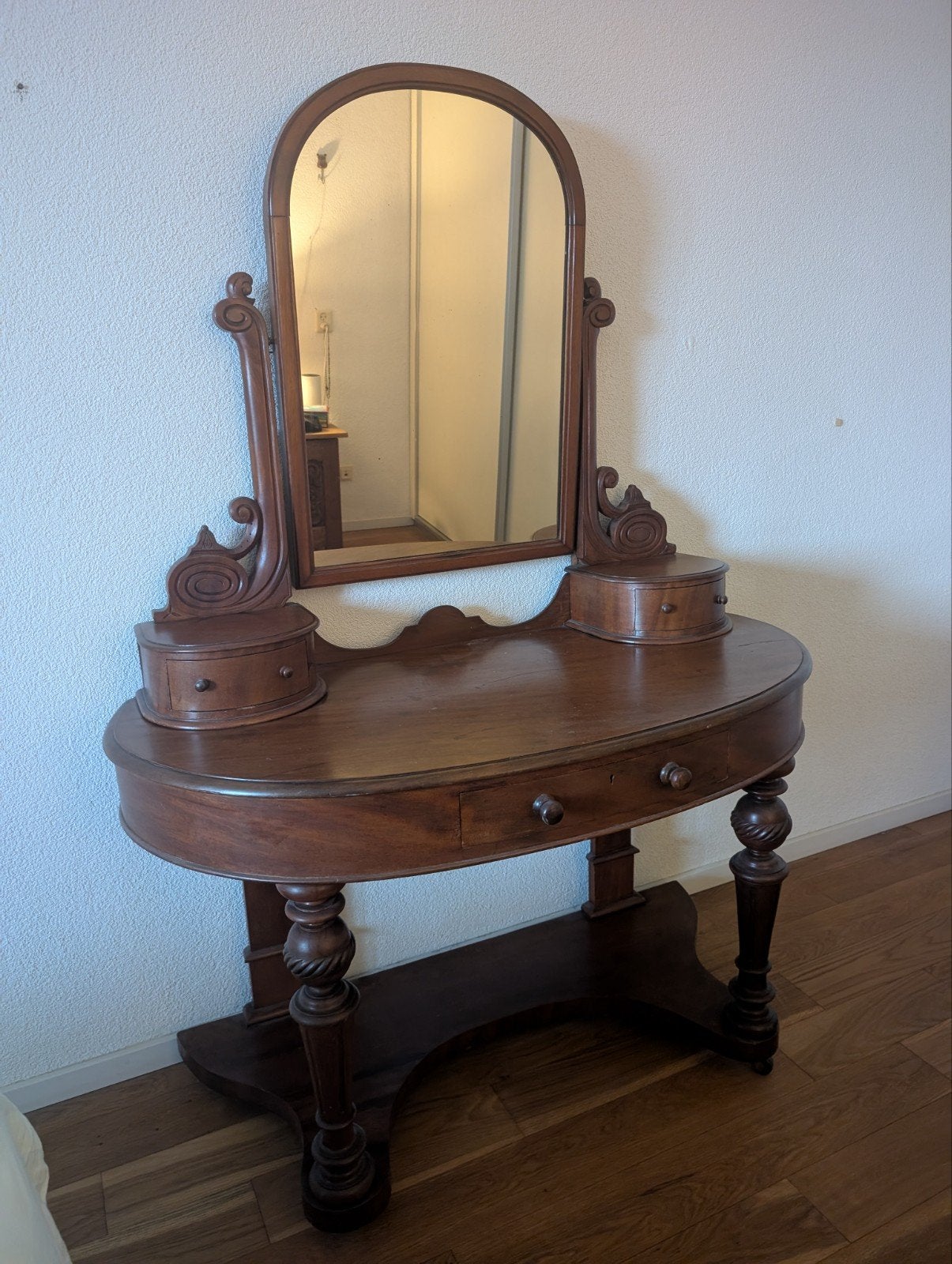 Klassieke kaptafel met kantelspiegel – Biedermeier stijl, Ophalen, Gebruikt, 100 tot 150 cm, Biedermeier