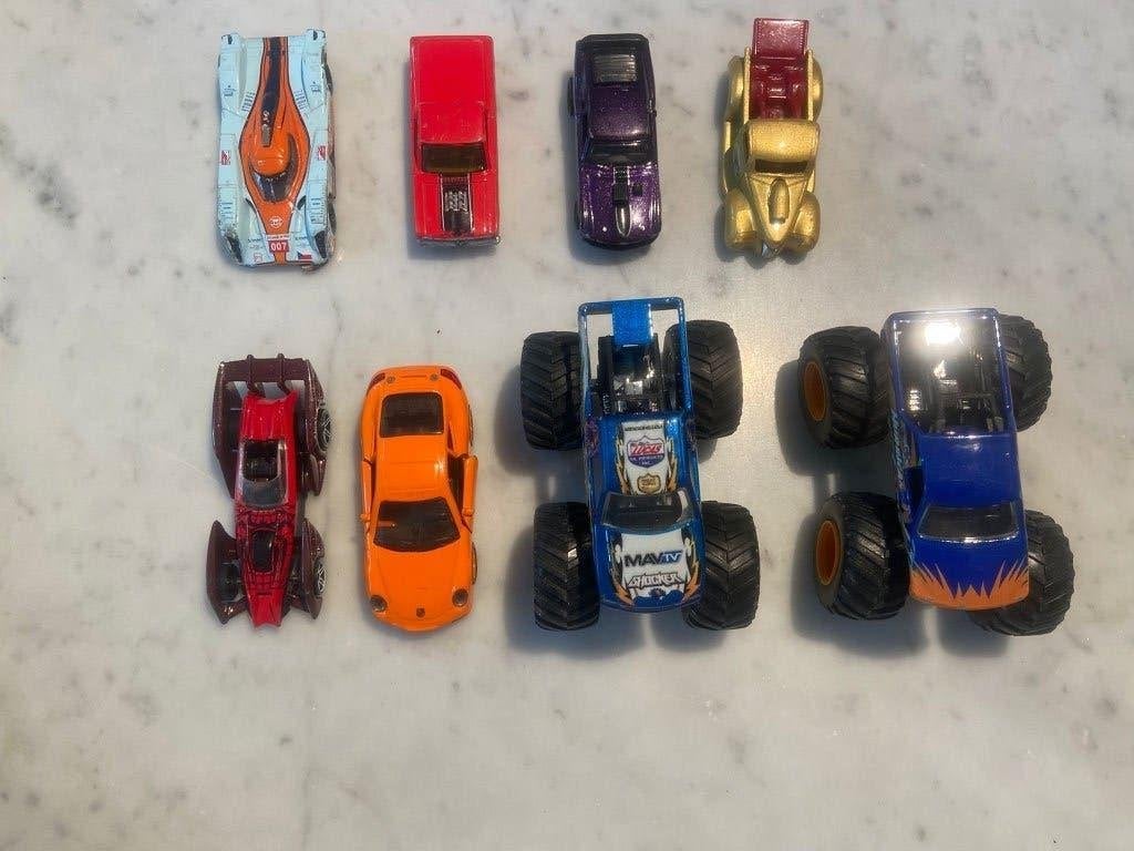 Hot Wheels & Siku set – 6 auto's + 2 Monster Trucks, Kinderen en Baby's, Speelgoed | Speelgoedvoertuigen, Ophalen of Verzenden