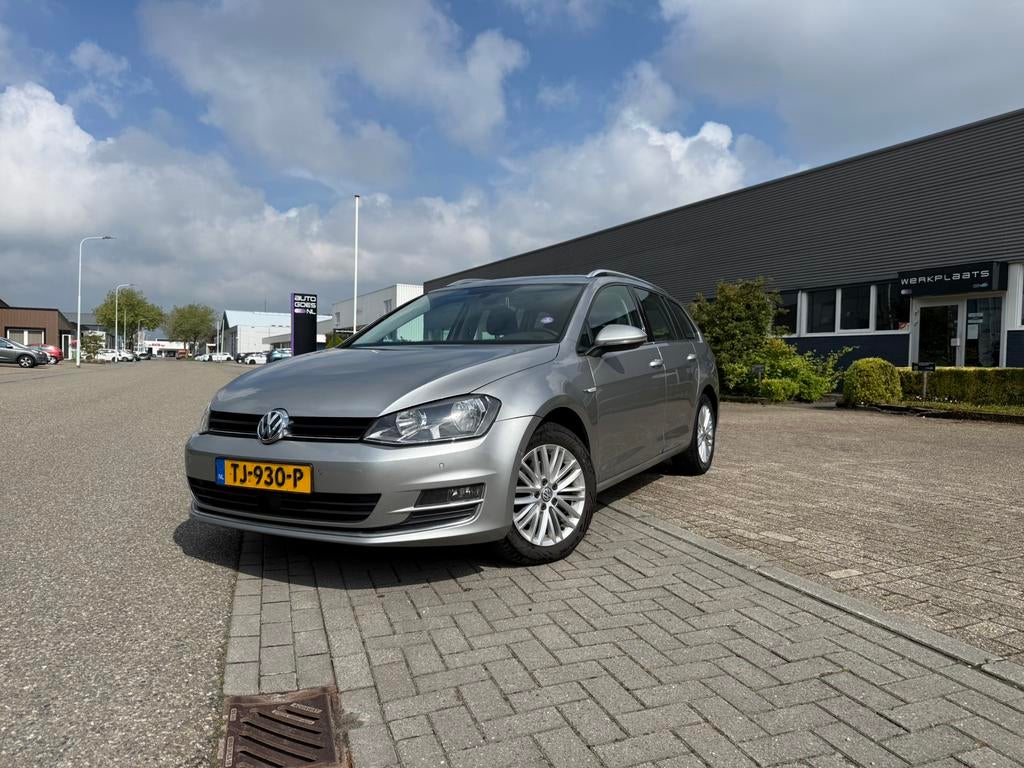 Volkswagen Golf Variant HIGHLINE- Carplay 1.2 TSI 2016 Grijs, Auto's, Voorwielaandrijving, Navigatiesysteem, Euro 6, 4 cilinders