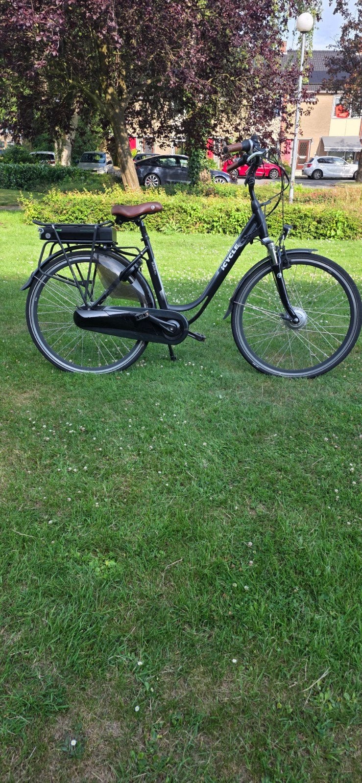 i-Cycle E-bike - Prachtige staat, 28 km/u, goede accu, Zo goed als nieuw, 51 tot 55 cm, 50 km per accu of meer, Ophalen