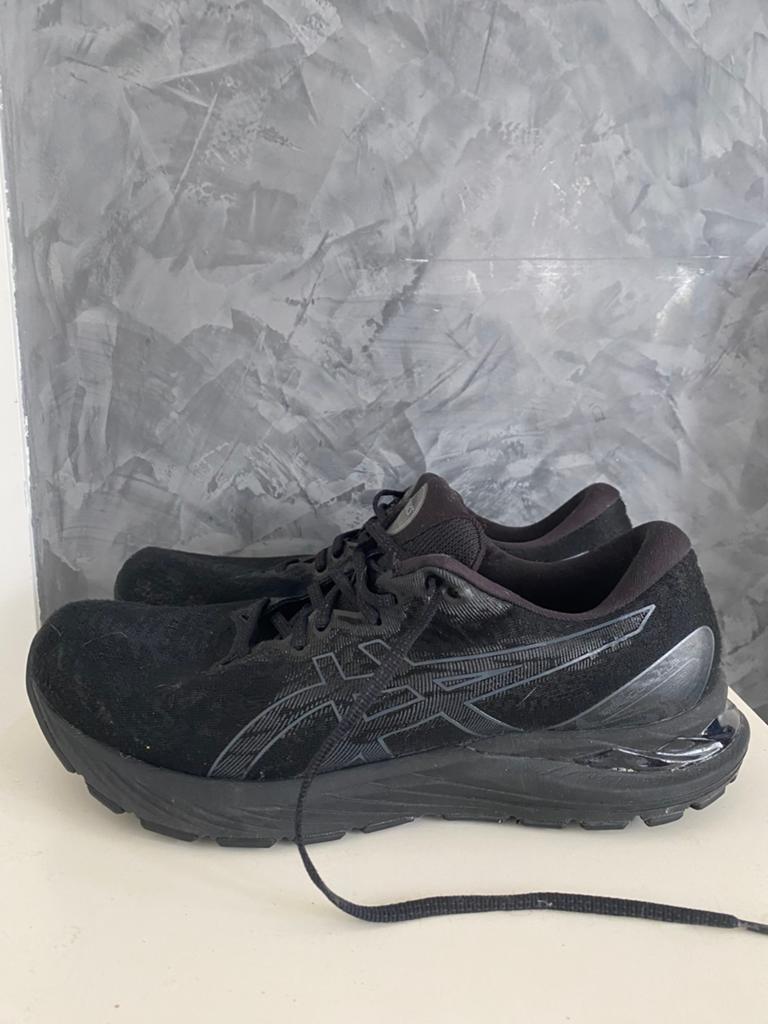 Asics Gel Cumulus run hardloopschoenen sportschoenen 45 11, Sport en Fitness, Loopsport en Atletiek, Zo goed als nieuw, Hardloopschoenen