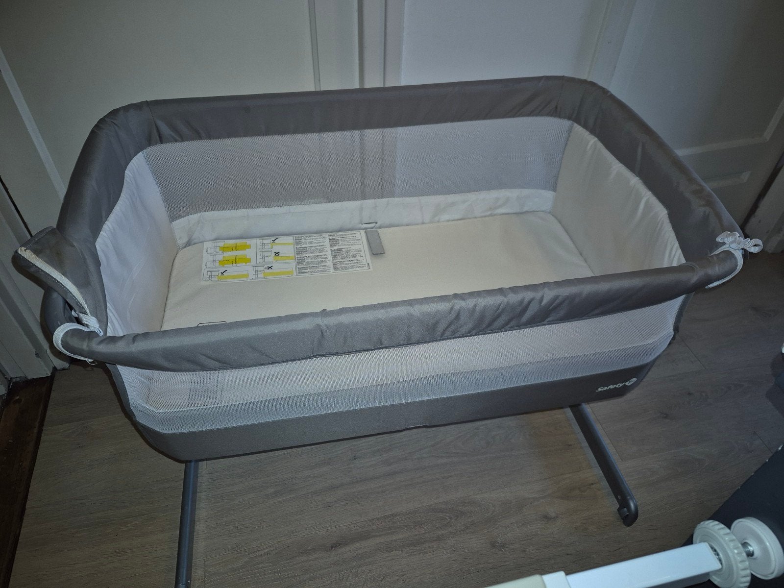 Co-sleeper wieg - Ideaal voor de eerste maanden, Kinderen en Baby's, Ophalen, Zo goed als nieuw, Wieg