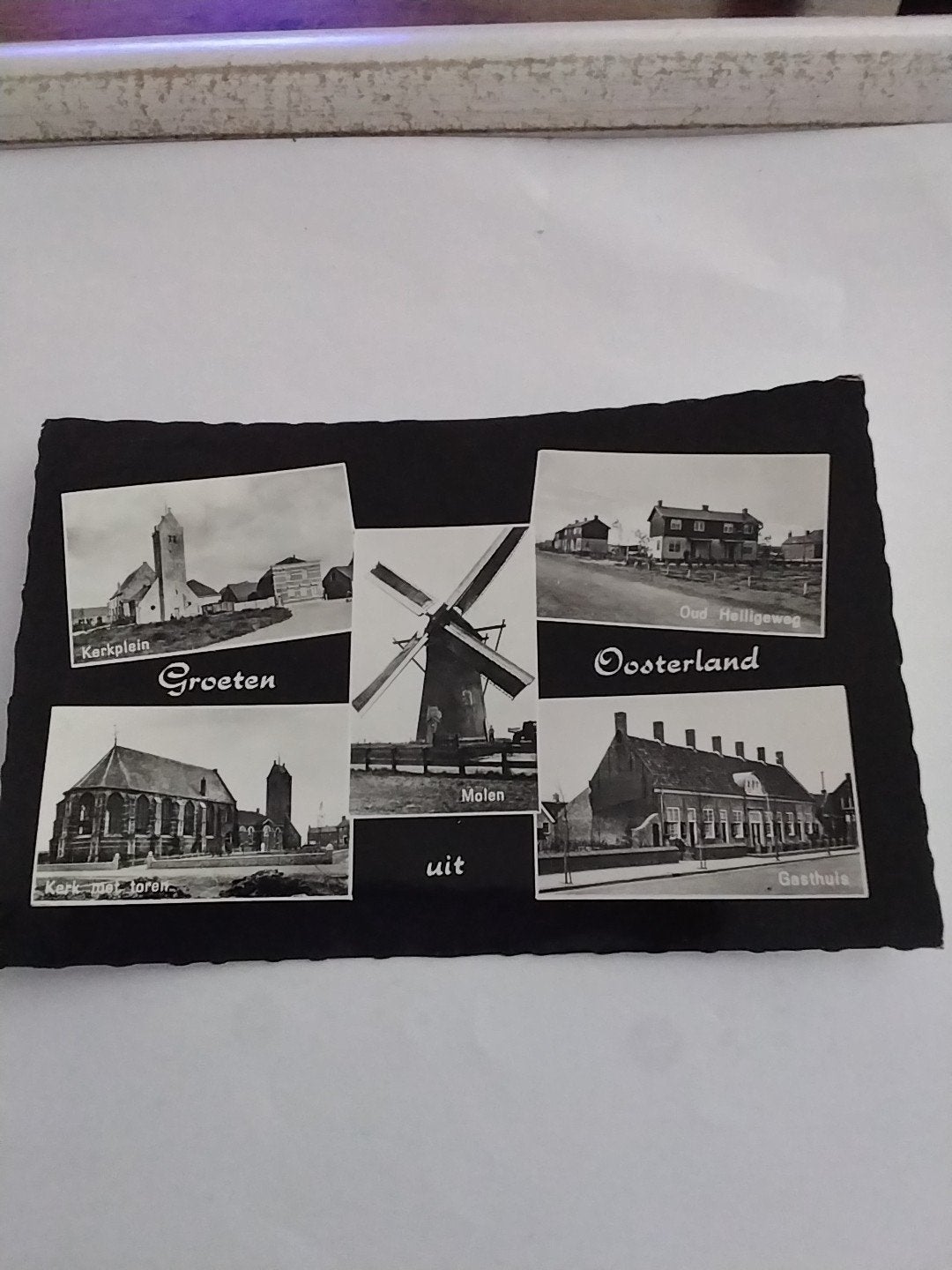 Oude ansichtkaart Oosterland: Kerkplein, Molen, Gasthuis, Ophalen of Verzenden, Voor 1920, Gelopen, Zeeland