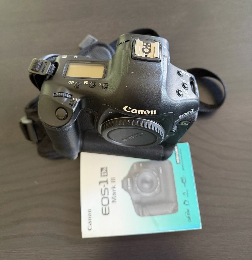 Canon EOS 1DS MARK III spiegelreflexcamera, Audio, Tv en Foto, Fotocamera's Digitaal, Ophalen, Draagriem, Spiegelreflex, Canon