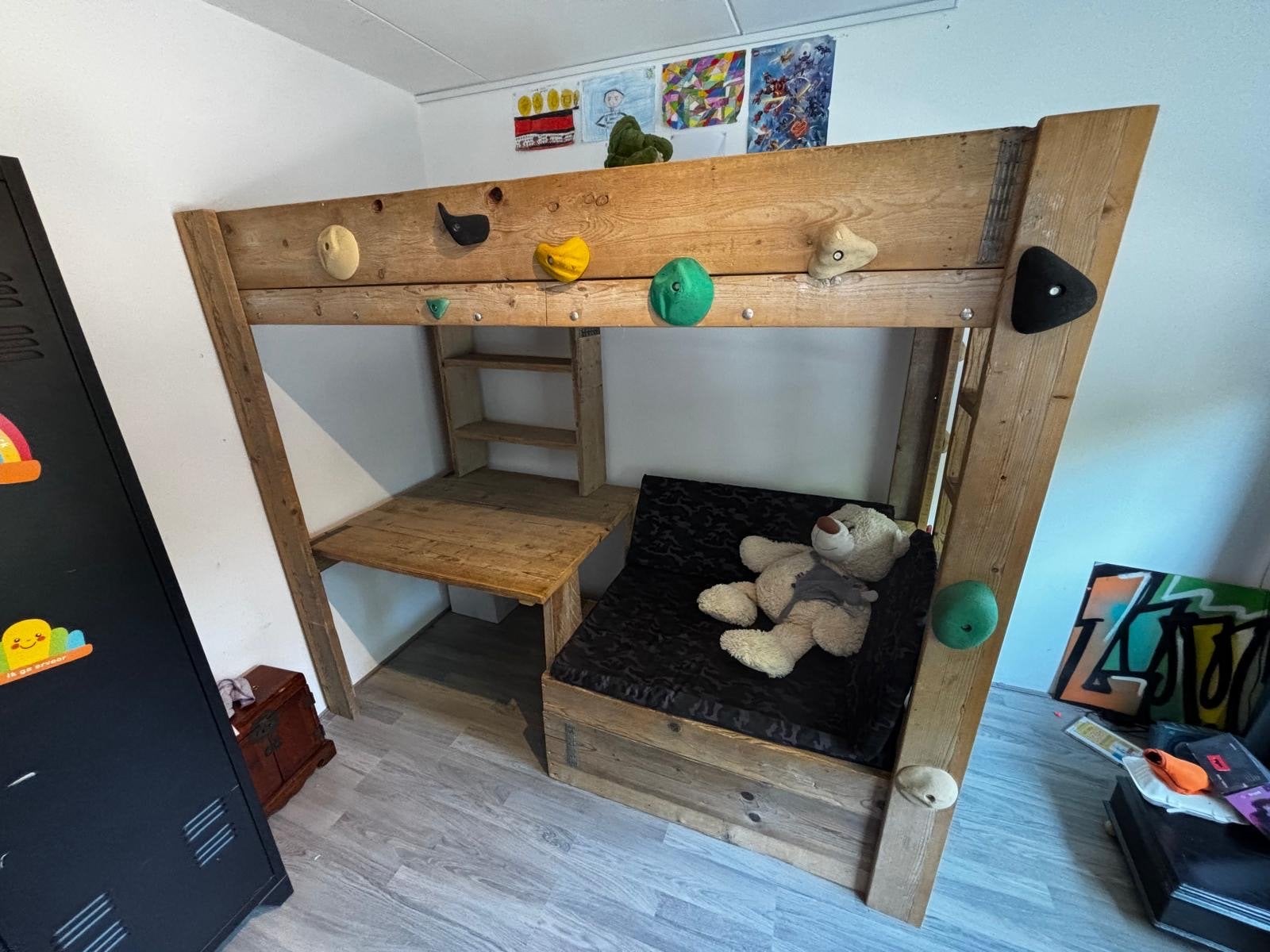 Steigerhouten Hoogslaper met Bureau en Klimwand, Ophalen, Hoogslaper, Eenpersoons, 160 tot 180 cm
