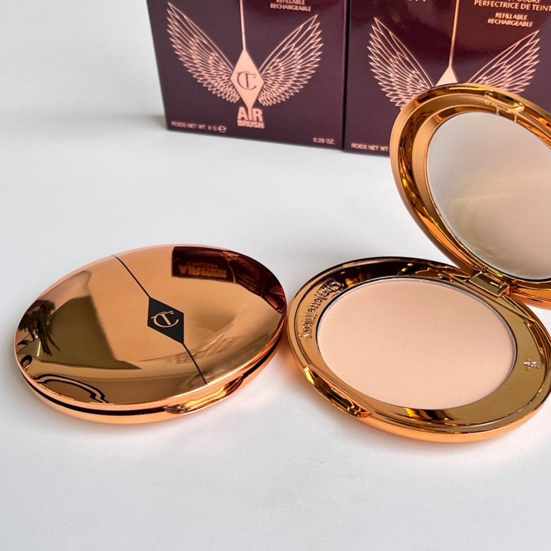 Charlotte Tilbury Airbrush Flawless Finish Poeder, Overige kleuren, Gehele gezicht, Nieuw, Ophalen of Verzenden