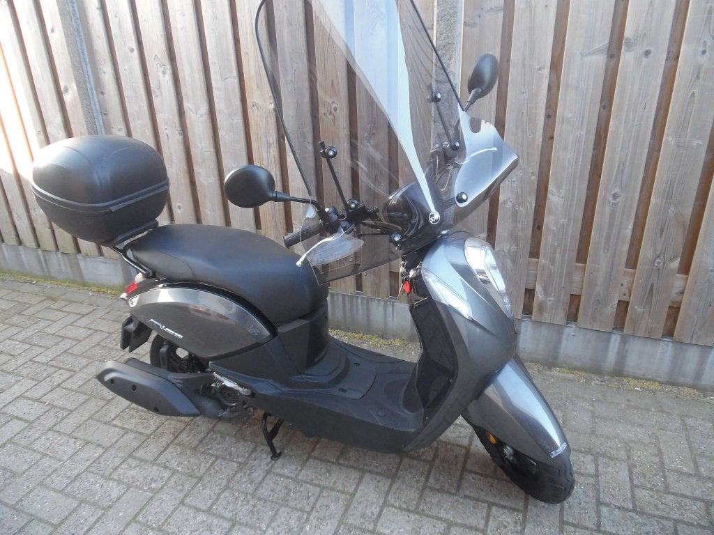 Sym Mio 50i Euro5+ 45km 237km 11-2025 IS NOG GEWOON NIEUW!!!, Mio, Sales@moteo.nl, Maximaal 45 km/u, Ophalen of Verzenden