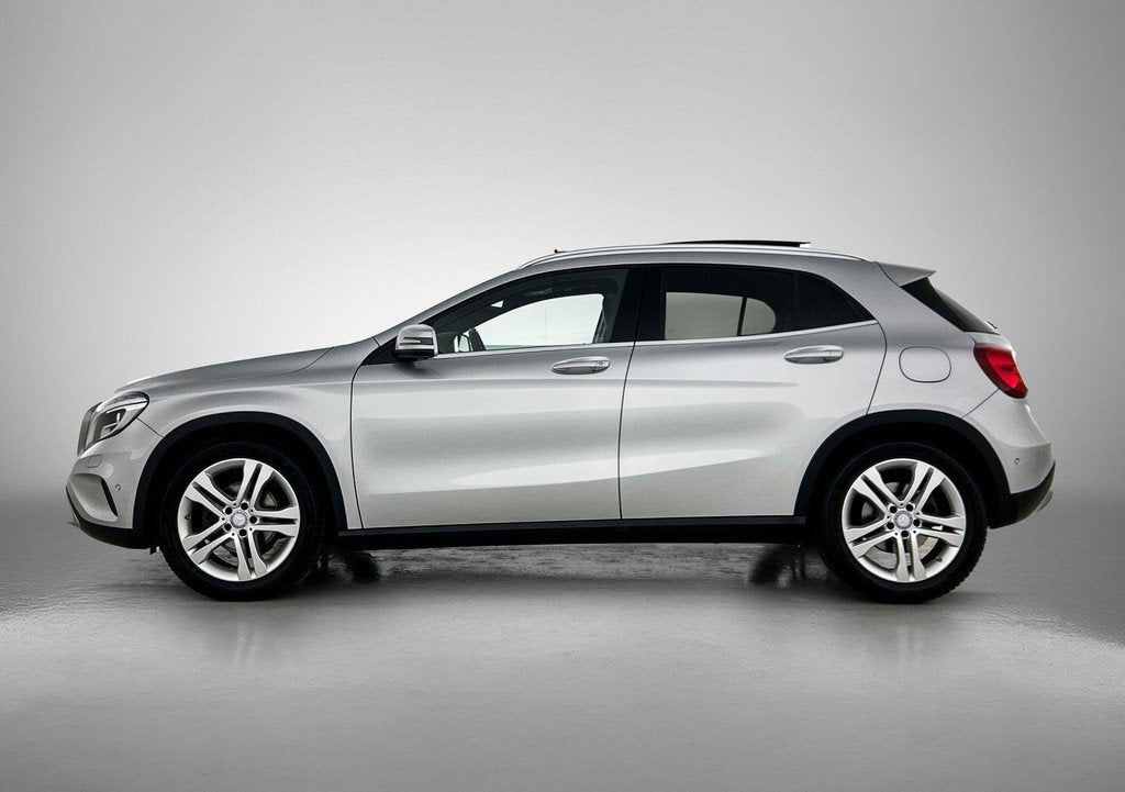 Mercedes-Benz GLA-klasse 200 Prestige | Automaat | Achteruit, Auto's, Mercedes-Benz, 12 maanden, Gebruikt, Euro 6, 1335 kg