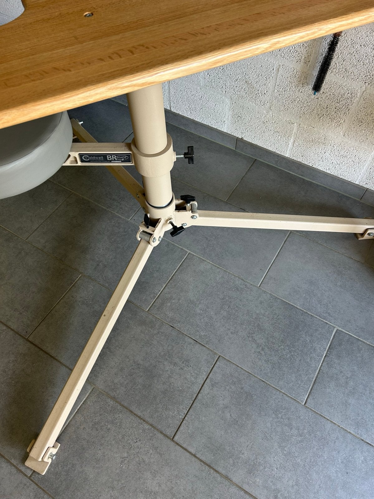 Foto 5 van Caldwell BR Pivot Schietschijftafel met Kruk