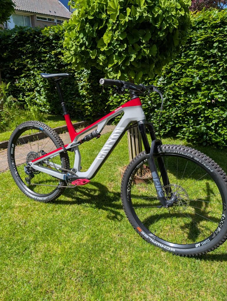 Canyon Neuron CF 8 - Carbon Full Suspension MTB - XL Frame, Fietsen en Brommers, Fietsen | Mountainbikes en ATB, 57 cm of meer