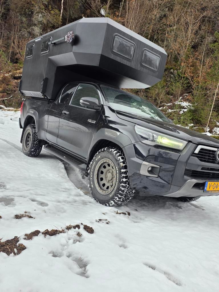 UNIEK: Gloednieuwe Off-Grid Camper Unit | High-End Afwerking, Caravans en Kamperen, Campers, Particulier