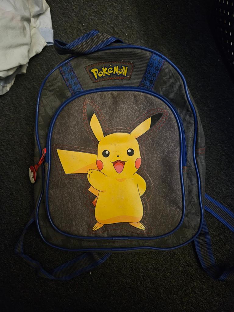Pokemon schooltas, Ophalen, Gebruikt