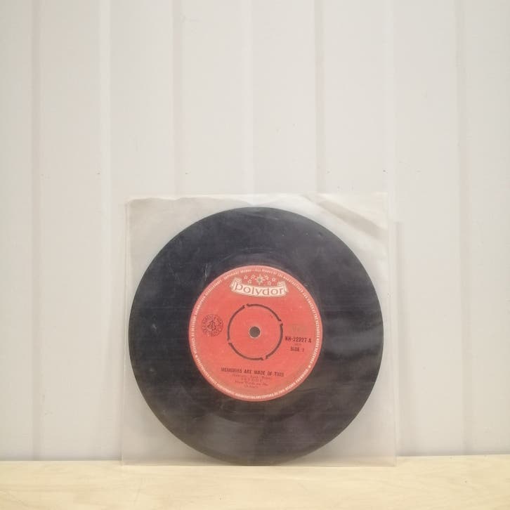Freddy - Memories Are Made Of This - Vinyl Single (1957)