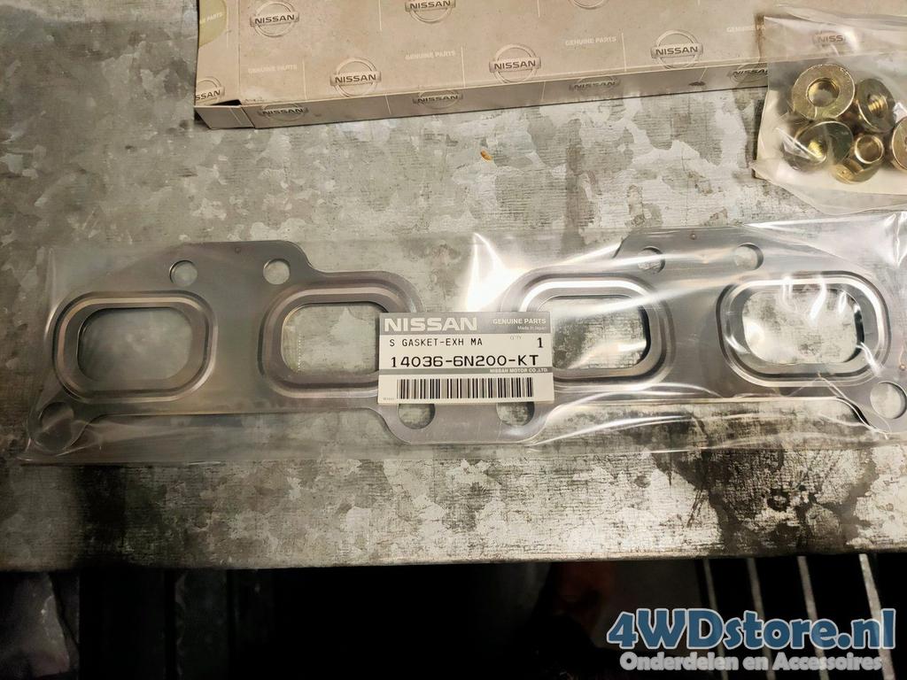 Nissan Primera 1.8 Uitlaatspruitstuk pakking 140366N200, -, -, Nieuw, Ophalen of Verzenden