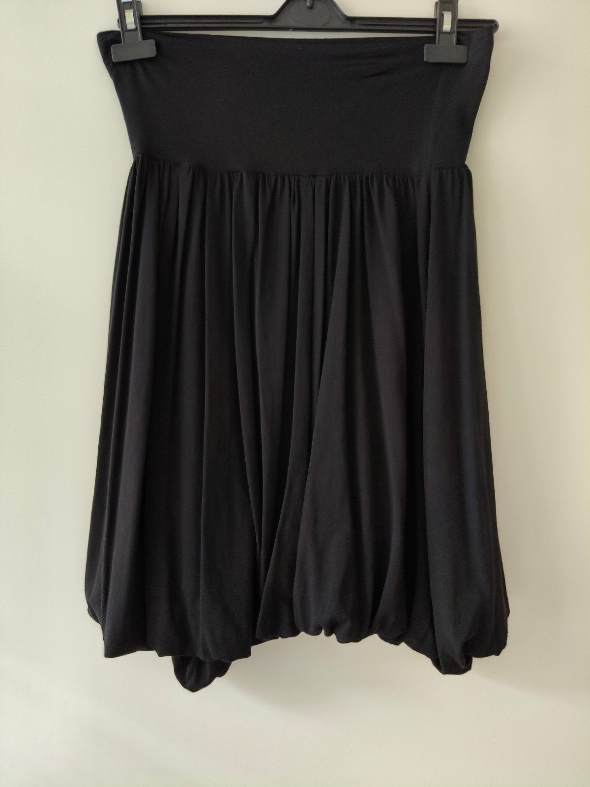 Zwarte strapless jurk/rok,,viscose/elastaan, Kleding | Dames, Ophalen of Verzenden, Zo goed als nieuw, Zwart, Boven de knie