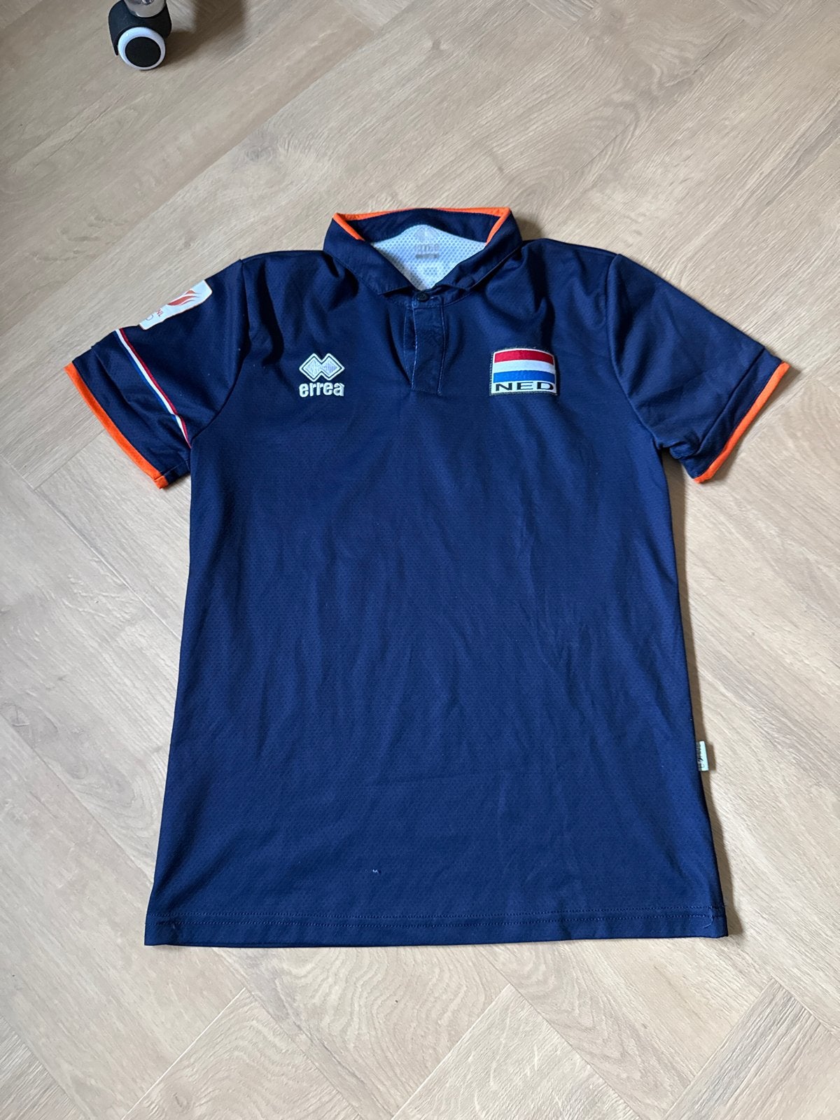 TeamNL Errea Polo Shirt - Maat S, Kleding | Heren, Sportkleding, Blauw, Ophalen of Verzenden, Zo goed als nieuw, Algemeen