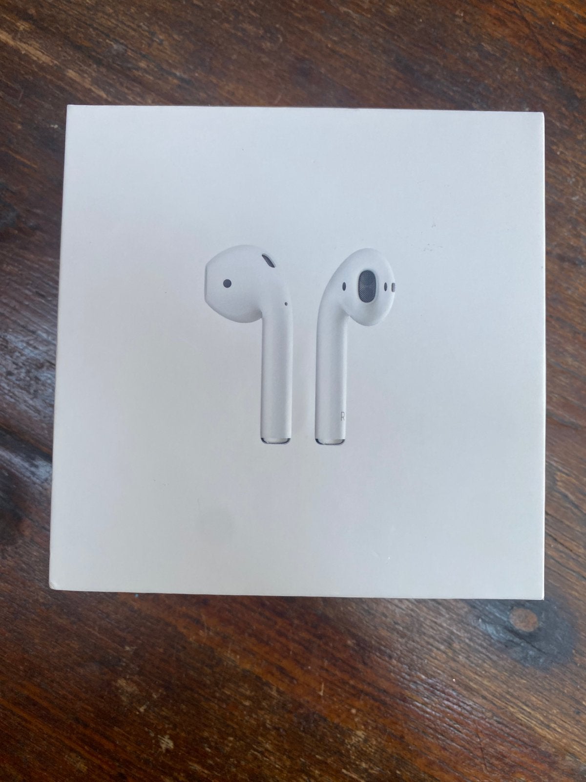 Apple AirPods (2nd generation)