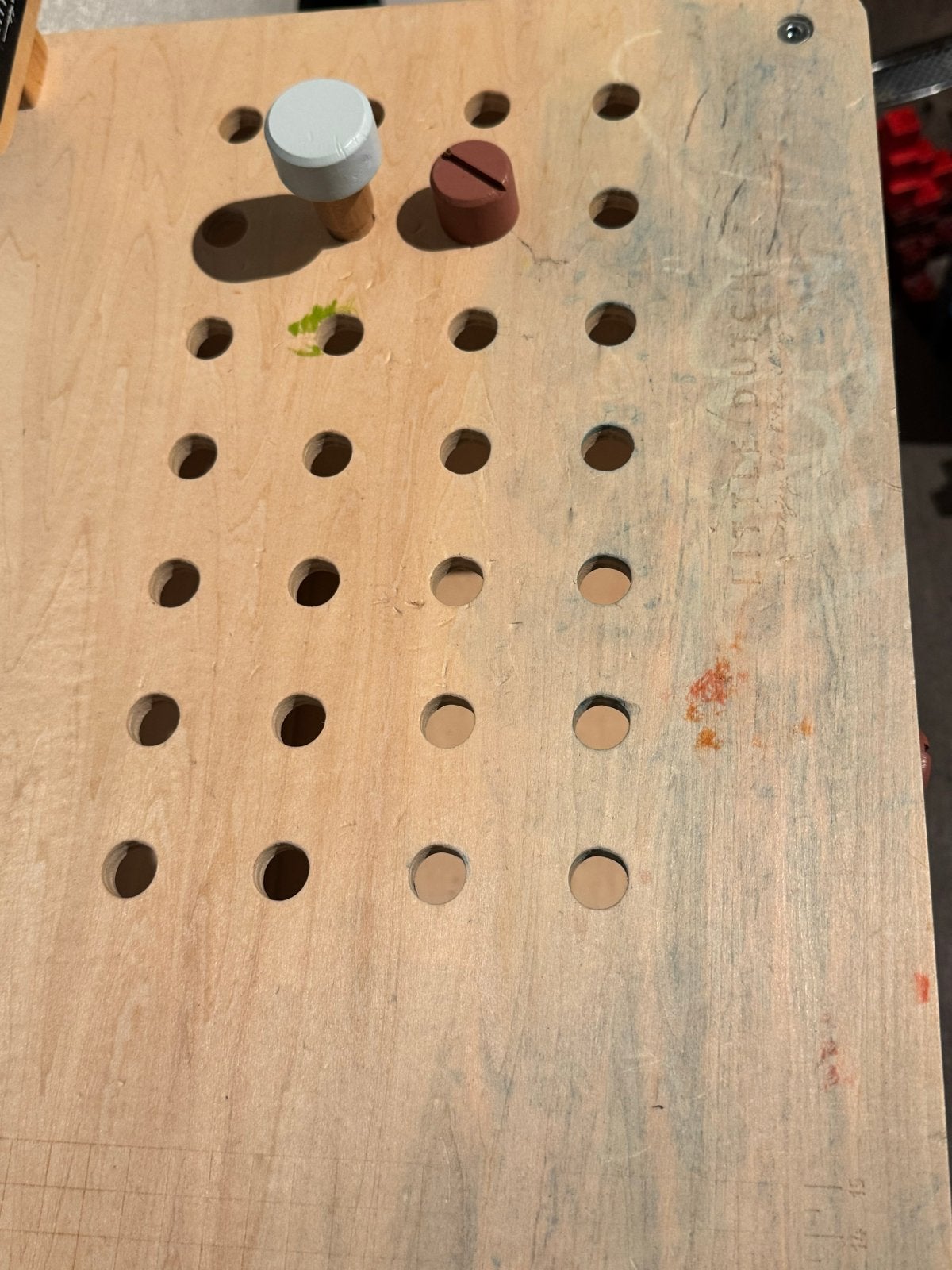 Foto 3 van Little Dutch Houten Werkbank met Gereedschap