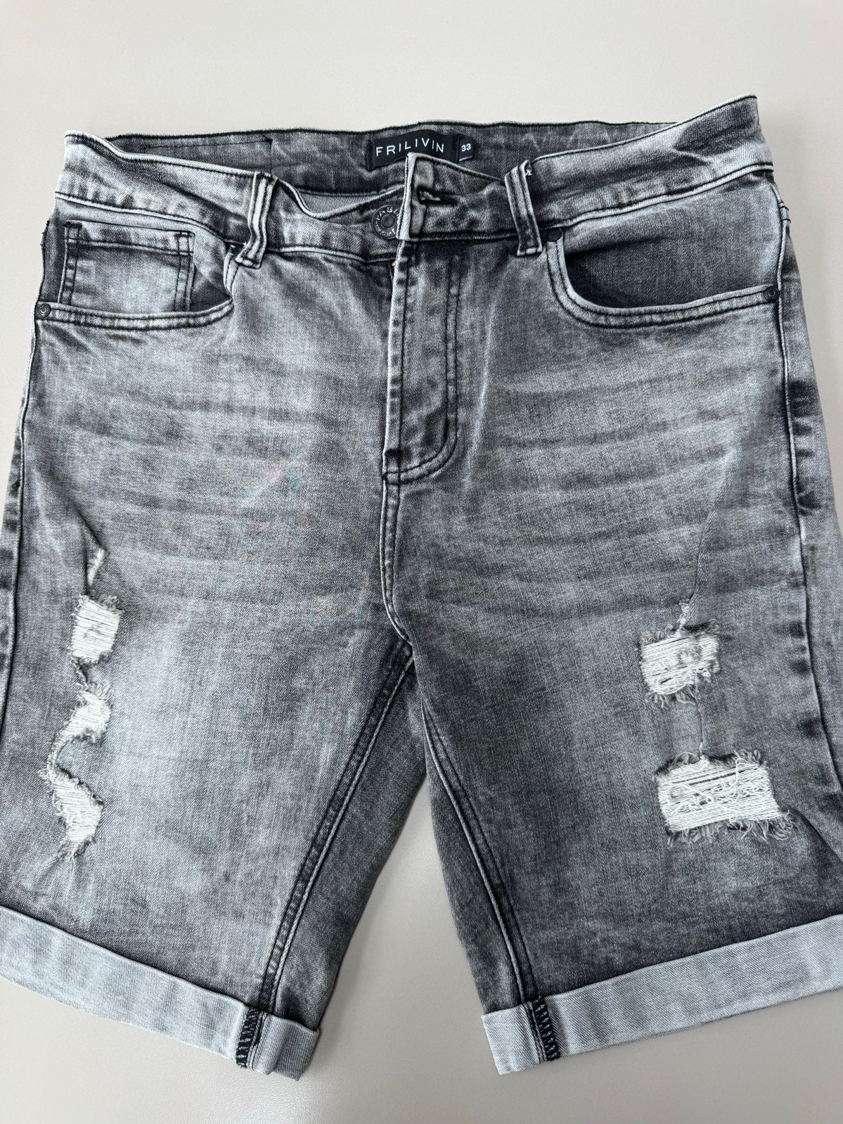 Frilivin Jeans Short Grijs W30, Ophalen of Verzenden, Zo goed als nieuw, Grijs, W33 - W34 (confectie 48/50)
