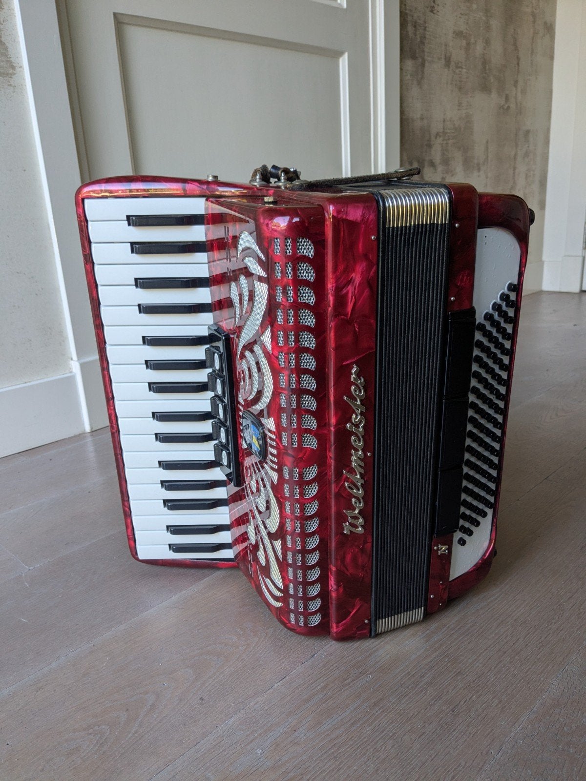 Weltmeister accordeon, Ophalen, Gebruikt, Weltmeister, Met koffer