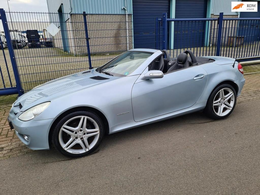 Mercedes-Benz SLK 200 Kompressor*CLIMA*NAVI*LEER*18 INCH AMG, Achterwielaandrijving, Gebruikt, Zwart, 4 cilinders