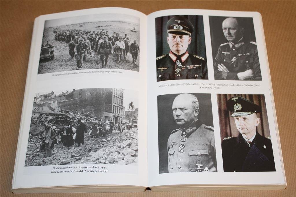Tot de laatste man. Hitlers Duitsland, 1944-1945. Kershaw., Ophalen of Verzenden, Tweede Wereldoorlog, Gelezen, Overige onderwerpen