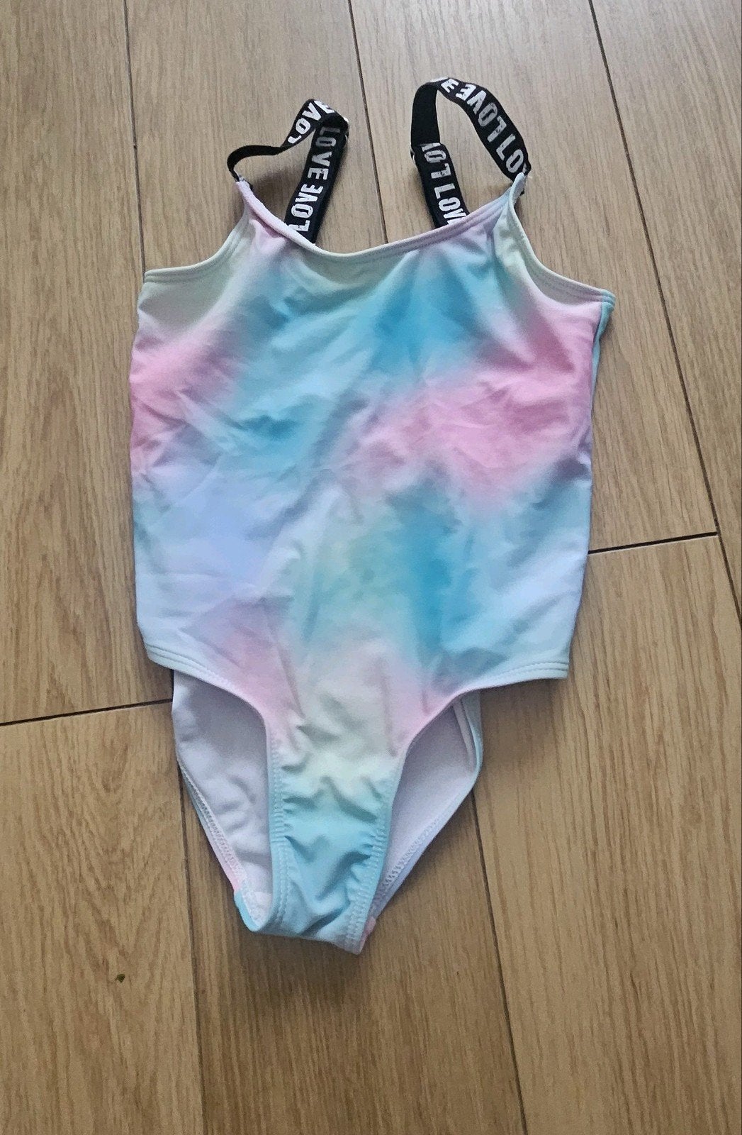 Mooi kinder zwempak, Kinderen en Baby's, Kinderkleding | Maat 122, Ophalen of Verzenden, Zo goed als nieuw, Meisje, Sport- of Zwemkleding