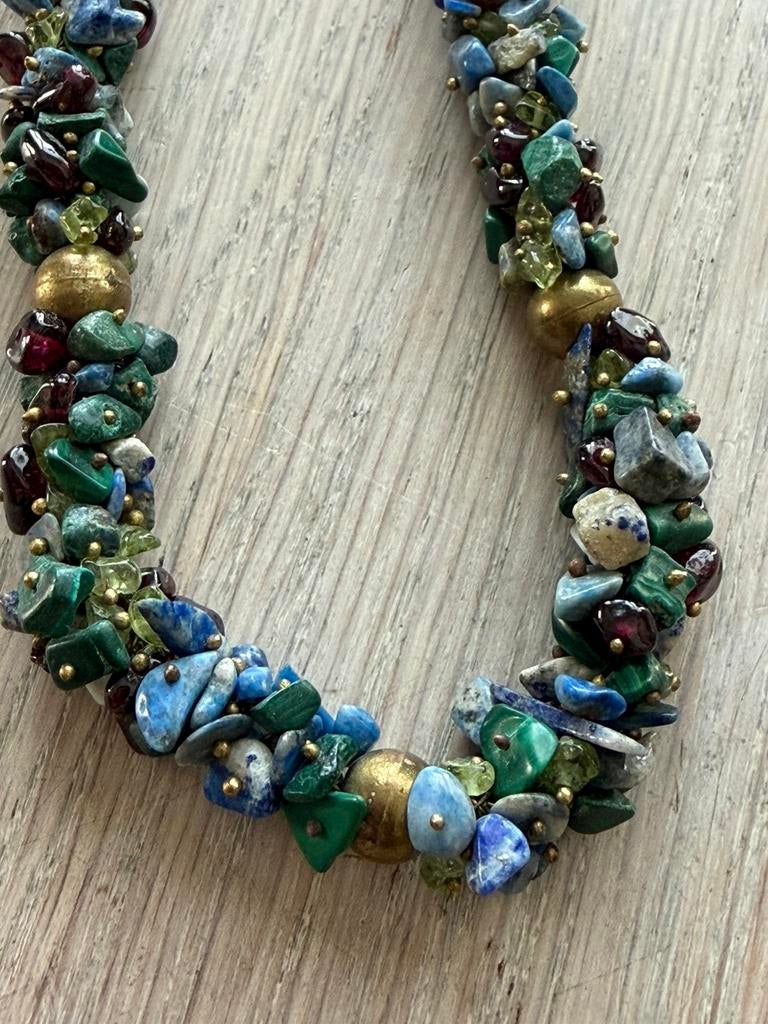 Korte ketting met vnl fijne natuursteentjes, Ophalen of Verzenden, Zo goed als nieuw, Zilver, Overige materialen