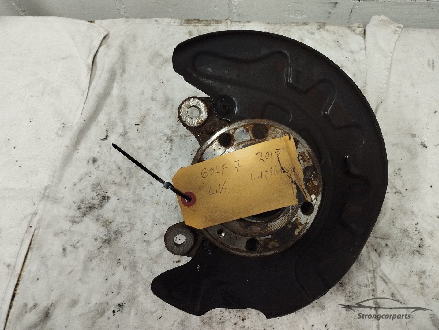 Fusee stuk links met wiellager en wielnaaf VW Golf 7 5G1 5Q0, Gebruikt, -, -, Ophalen of Verzenden