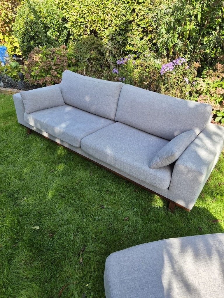 Grijs bankstel met poef, Ophalen, Gebruikt, Tweepersoons, 75 tot 100 cm