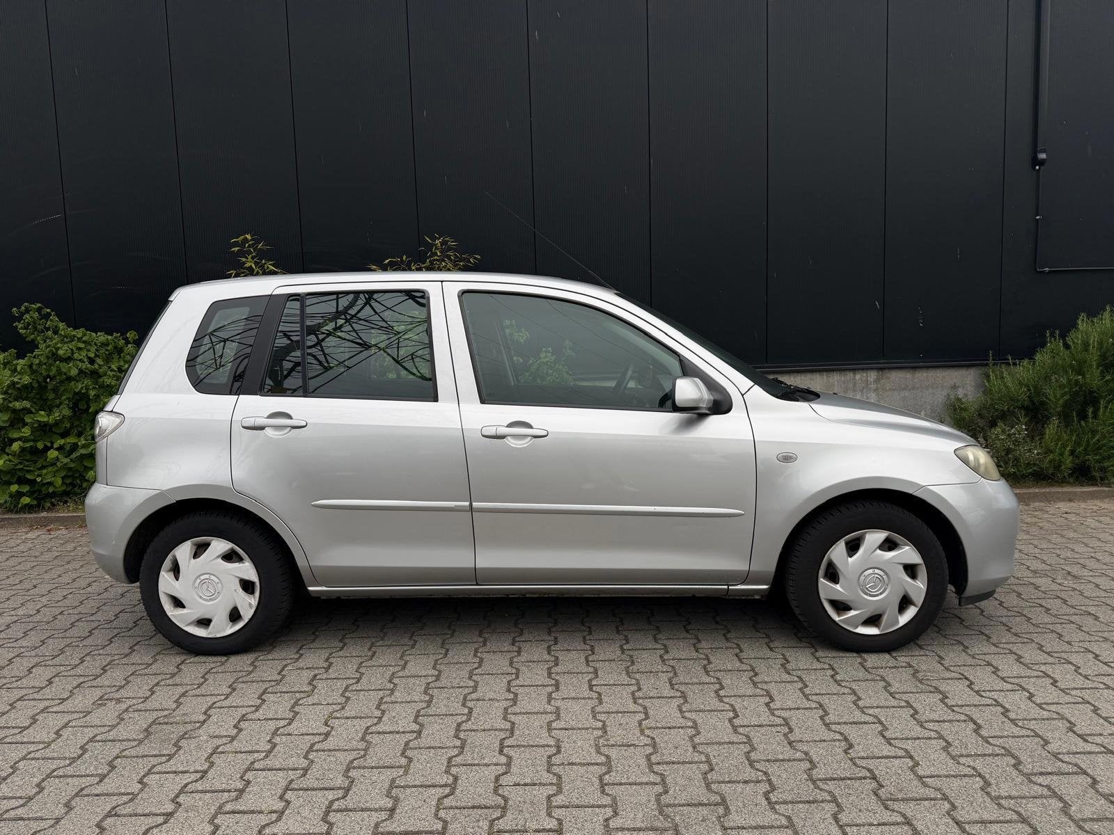 Mazda 2 1.4 Touring (INLEVEREN MET JAAR APK ), Auto's, 4 cilinders, Origineel Nederlands, Bedrijf, Euro 4