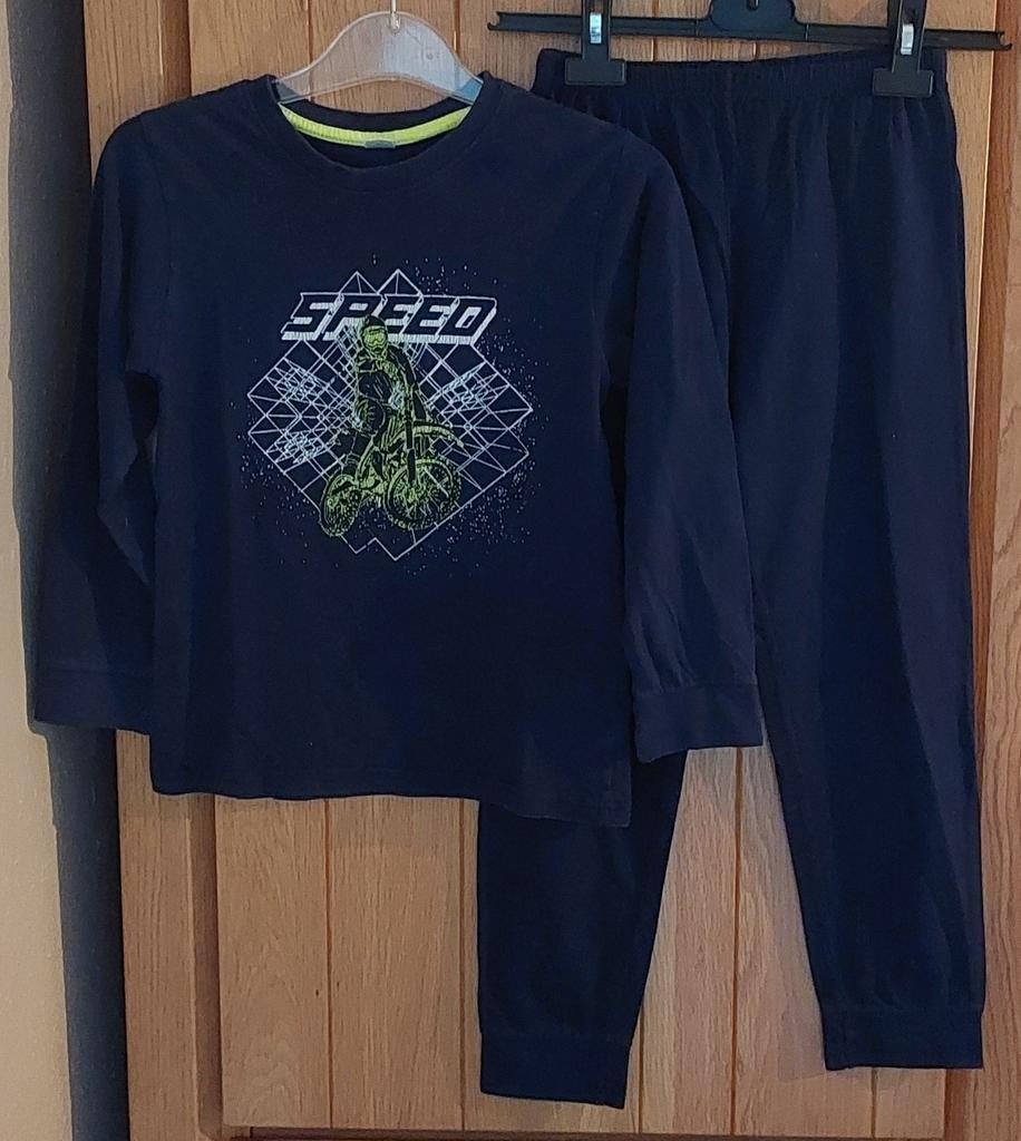 Zeeman pyjama set - Maat 134/140, Ophalen, Zo goed als nieuw, Jongen, Nacht- of Onderkleding