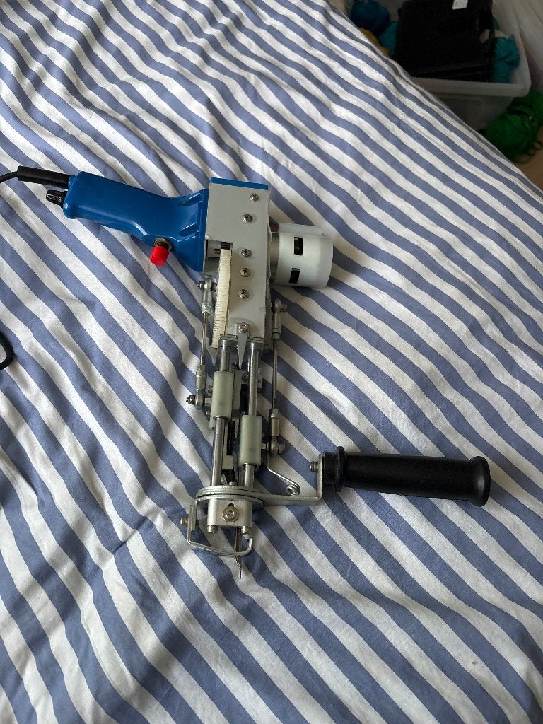Tufting Gun + Equipment, Ophalen, Zo goed als nieuw, Frame of Mal